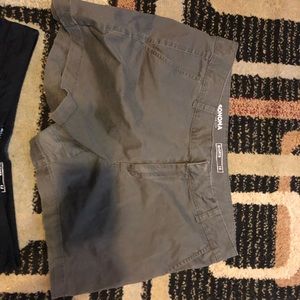 green/black shorts size 14